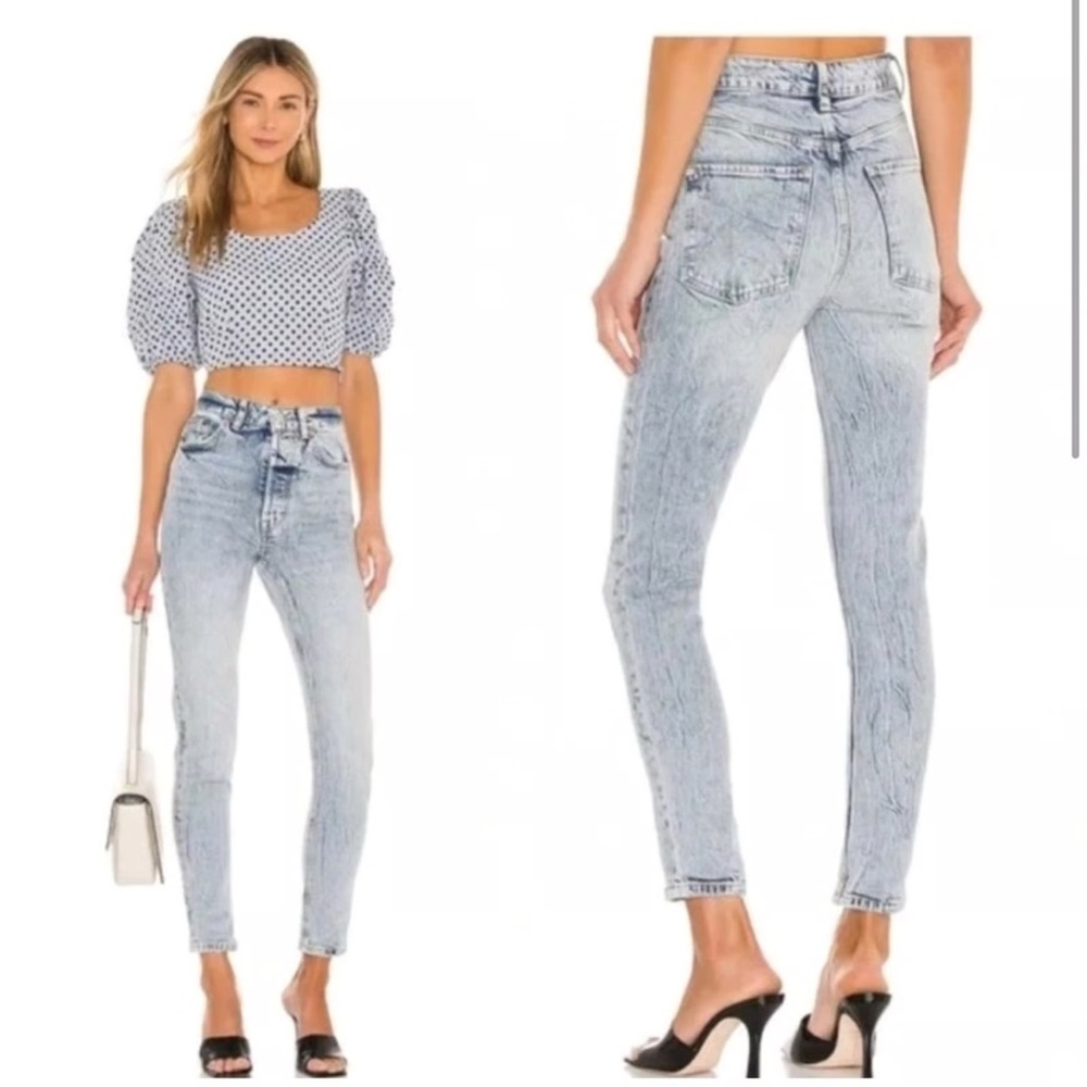 NWOT Free People We The Free ZURI Button Fly Light Acid Wash Mom Jeans Sz 24